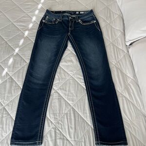 NWOT Miss Me Loose Saddle Stitch Border Skinny Jeans